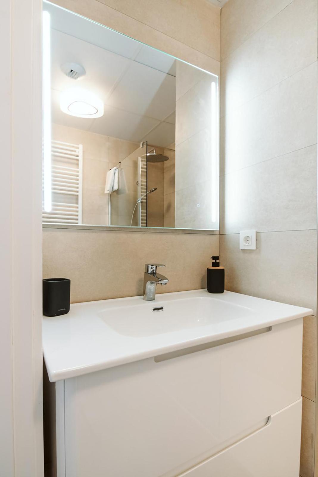Casa Rosana Apartamento De Diseno Con Terraza 萨连特加列戈 外观 照片