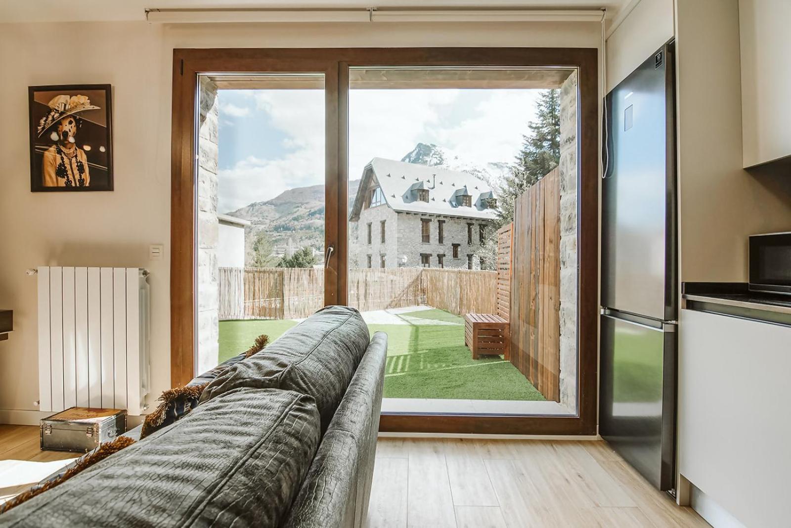 Casa Rosana Apartamento De Diseno Con Terraza 萨连特加列戈 外观 照片